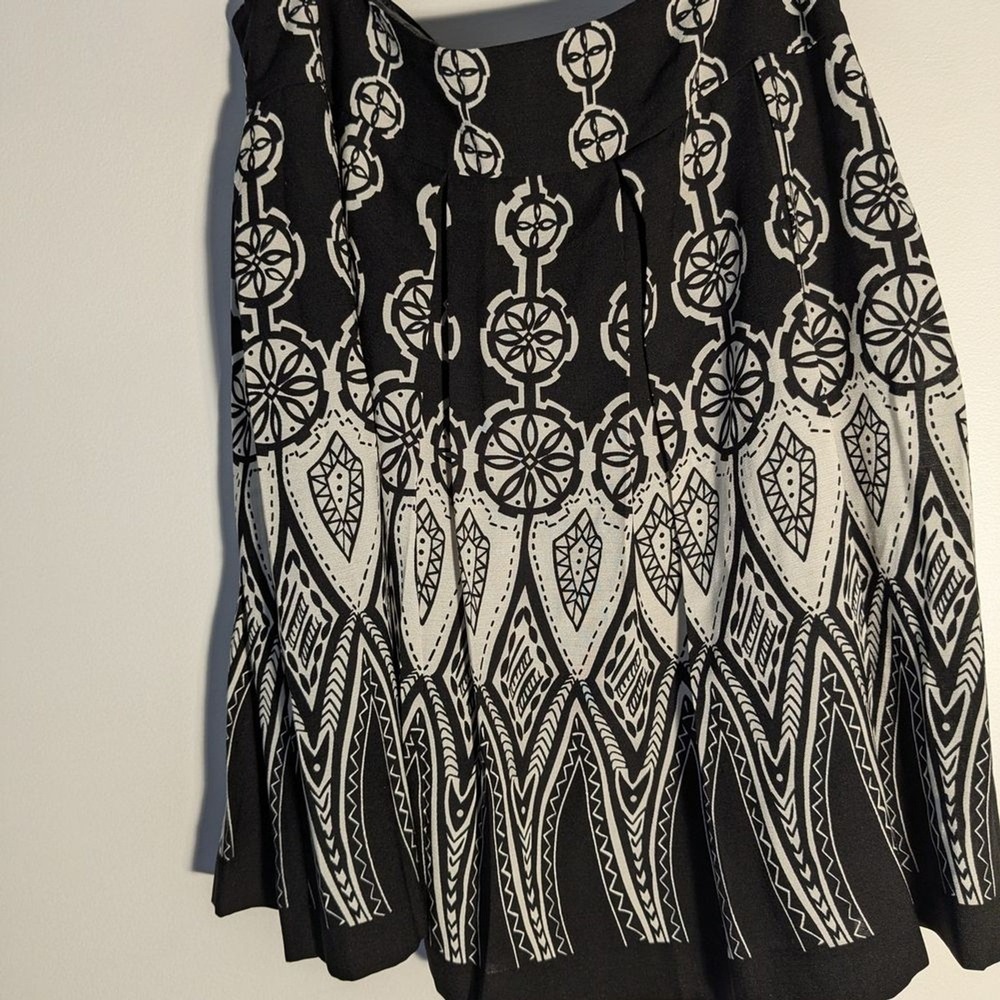 J Taylor Black White‎ Geometric Print Pleated Midi Skirt Women's